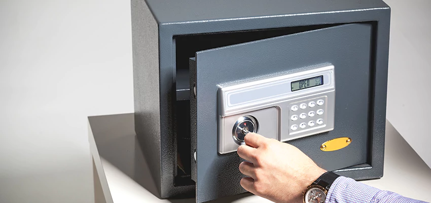 Jewelry Safe Unlocking Service in Los Altos Hills, California